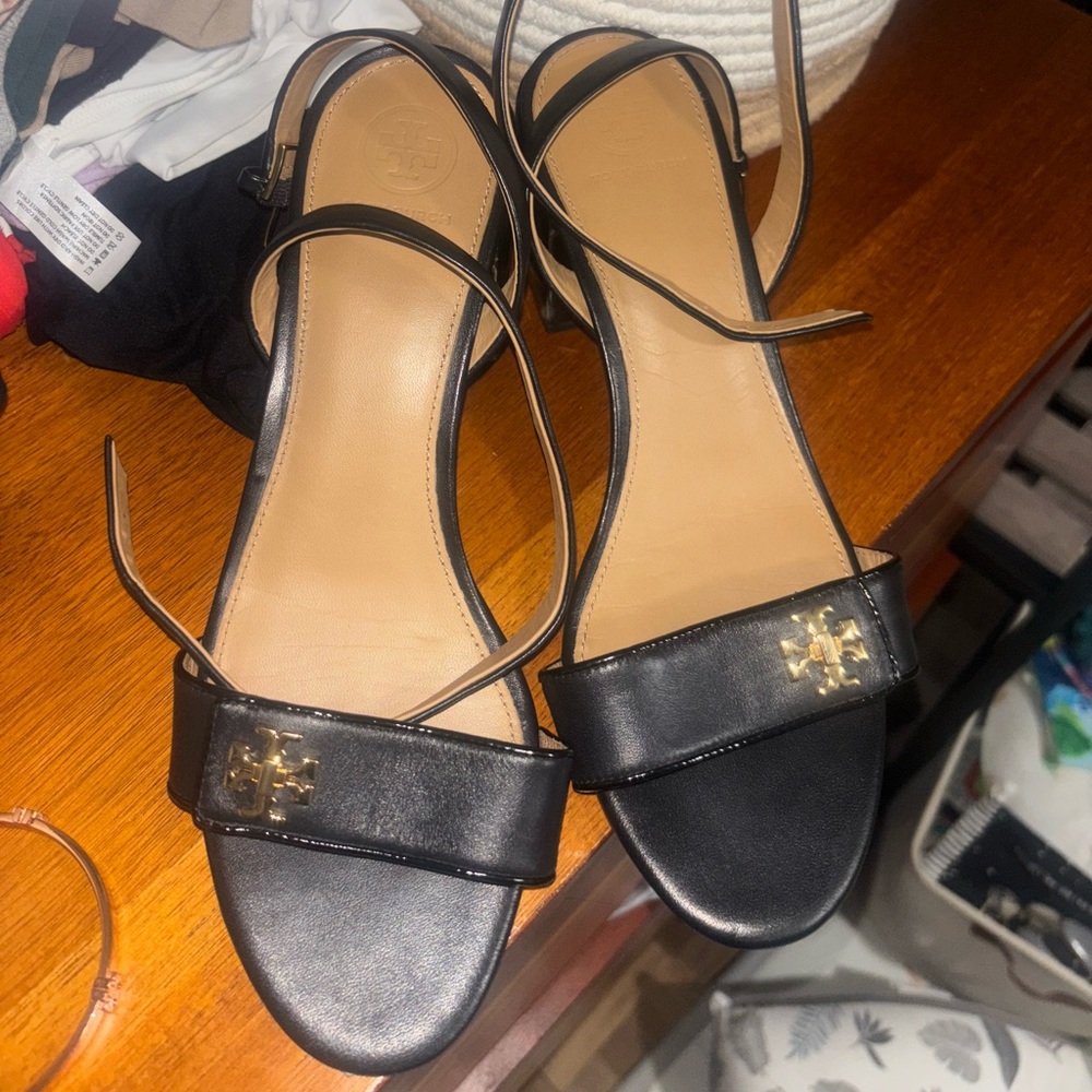 Black Women's Sandals